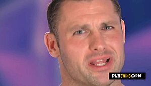 黑发辣妹群P业余分享亲密骚戏