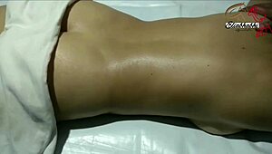 indian lady receives full body massage at home