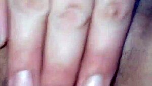 This homemade amateur wife masturbates in traffic, cumming while getting off on being seen