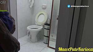 o pedreiro safado me comeu na marra e eu adorei sua piroca de 21 cm 1� parte parceria unsboys