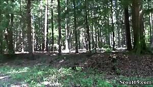 18-Year-Old Hitchhiker Bangs Stranger Outdoors as a Thank You