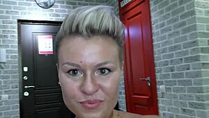 Rock n roll stepmom in fishnets gets rough fucked with squirt 😈💦