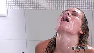 Attractive Peach Gets Her Slim Fuckbox Filled With Warm Pee And Squirts