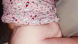 难以置信DrBlackJohnsonXXX巨屌颠覆拖车熟女硬核世界