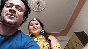 Dekh Lo Meri Mast Jawani with Sexy Housewife Dancing and Sucking