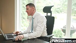 massive cock doctor impales latin twink bareback, wanna see the funsize action?