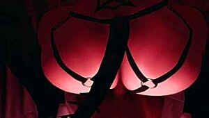 Encounter with a Red Hot Demon Girl in POV