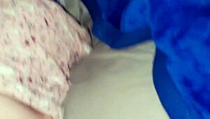 难以置信DrBlackJohnsonXXX巨屌颠覆拖车熟女硬核世界