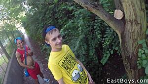 Webcam show with skater twinks getting handsy and bareback in action