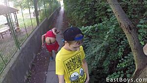 Webcam show with skater twinks getting handsy and bareback in action