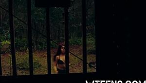 饥渴青少年Sally Squirtz像从未有过地被猛干