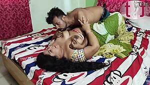 Sexy Teacher Ruby Seduces Teen With Wild Fingering in Steamy Classroom Session