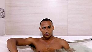 fodendo o cu do novinho playboy hard and deep