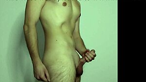 Watch this young amateur masturbate on high quality webcam