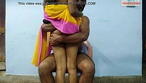 Hot chat about cheating wife banging hard with mature Indian aunt