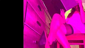 Does paulette lerouge look sexy in stilettos and stockings?