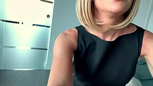 Morning vibes in heels, babe! My pantyhose and blonde look are pure fire 😍