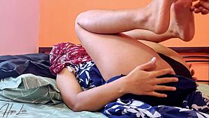 Malaysian housewife, you getting that deep pussy fucking tonight?