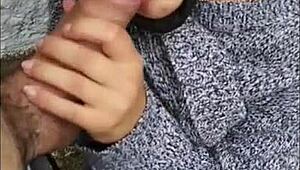 冒险热吹箫街头大胆公共动作