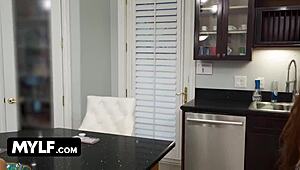 loud cheatin wife erin everheart gets pussy destroyed by bbc in sex tape