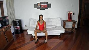 Yo, behind the scenes with Millena Gomes is wild! 😜