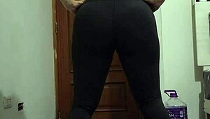 Mature Latina Milf Performs Squats On Live Web Chat