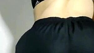 Mi Amiga Estefani Del Gym, La Convenci De Venir Y Es Una Puta Caliente.