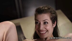 Oral Sex In Kitchen!