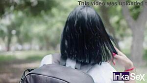 Tímida Colegiala Culona de 18 Skips Class, Caught by Stranger with Huge Cock