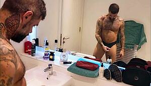 dirty bathes in bathroom shower