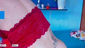 camgirl, you’re wrecking that ass with wild anal squirt!