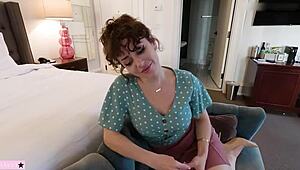 经典酒店后妈继子猛干大自然大奶