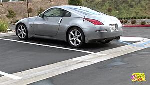 virtual lesbians fingering and eating pussy with dildo on leather sofa