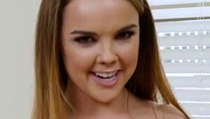 Cocksucking Glam Realtor Cumsprayed In Mouth! What A Scandal!