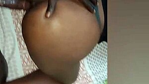 une bonne petite 18+ gets fucked