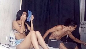 出轨继妹复仇骑继兄大屌后入猛干