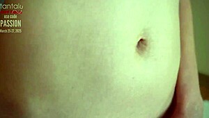 Julia and Aurora Engage in Sensual Anime Scissoring with Shaved Bodies