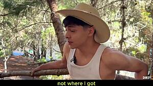 我在森林里快速操继妹和陌生人