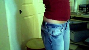 Blonde Teen Tapes Naughty Homemade Sex.