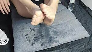 Feet Fetish with Slim Chinese Twink in Barefoot Action