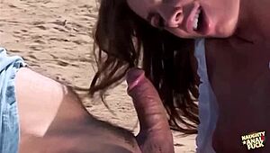 Naomi Russell’s perfect tushy gets slammed hard in desert outdoor action!