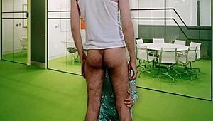 Desi Muslim Bhabhi HOT FUCKING and Handjob in Sexy Action!