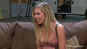 Sexy blonde chick doesnt need more than his dick