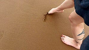 哥们海滩约会后给她内射了！🏖️