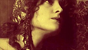 复古色情漫画暗示动漫中的隐藏欲望