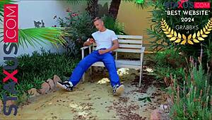 i catch the gardener jerking off in nature and give him my full help