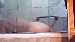 I Got So Turned On in Gay Sauna Nudity