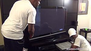 Wow! Gilf Leilani Lei handles Rome’s big cock with dripping doggystyle action