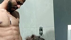 O Cara Ficou Me Olhando Durante O Treino Levei Ele Pro Banheiro E Coloquei Para Mamar Amateurs Gay Cock Lover Bodybuilder Assfucking Muscular Nerd Anal Gym