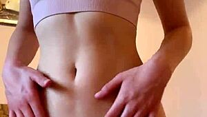 i’m so horny, which hole do you wanna fuck first, maiskii?